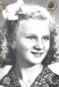 Jarmila Černá, rok 1945