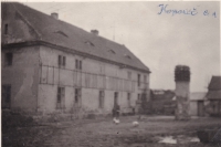 The farmhouse that the witness inhabited with her mother and brother in the village of Koporeč
