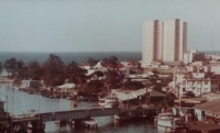 Výhled na moře z domu v Havaně na 6. ulici v Miramaru, ve kterém bydlel Zdeněk Musil s rodinou