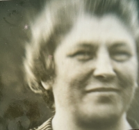 Portrét Matildy Spitzové, babičky z matčiny strany, 1910