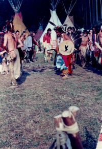 Z natáčení dokumentu, 1992