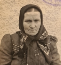 Grandmother Anna Rettingerová from Tušť, circa 50 years old