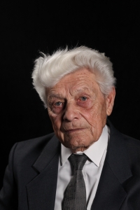 Jaroslav Hlubůček in the Memory of Nations´ studio in 2022 