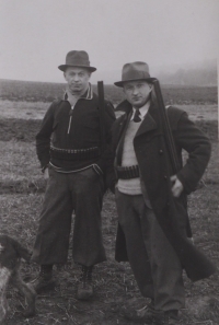 Josef Řičánek, otec jako nimrod