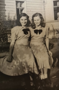 Jaroslava Kotlabová at the boarding school in Františkov nad Ploučnicí, on the right, 1949