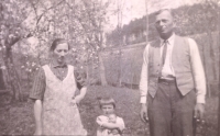 Parents of the witness and sister Anna, undated