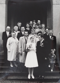 Svatební fot. novomanželů Řičánkových (Oldřich a Marie), 1962