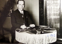 Jan Maryška jako školní inspektor, 1932