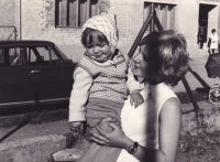 Miluše Řezaninová with her niece, 1973