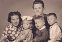 Miluše Řezaninová with parents Vlasta and Richard and brothers Vlastimil (left) and Richard, 1954