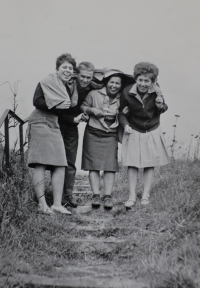 Pamětnice s dcerami na výletě