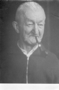 Dědeček pamětníka František Suchomel, 1985