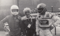 Věra Ettelová jako časoměřička na Rallye Škoda Mladá Boleslav, 1985
