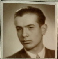 Vladimír Janík, foto legitimace Junáka, 1939