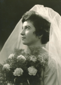 Marie Adamcová on a wedding photo, 22 August 1964
