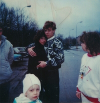 Loučení v Karlových Varech, 1987