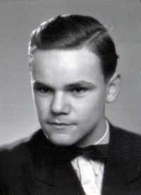 Miroslav Zikmund, graduation photo, Prostějov, 1957