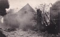 Následky požáru v roce 1957