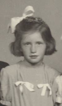 Zlata Kalousová, 1946