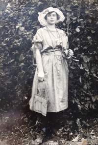 Marie Martinovská před svatbou, první žena Josefa Martinovského, Český Malín