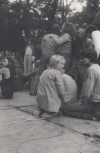 Koncert skupiny Extempore, park ve Veselí nad Moravou, 1980
