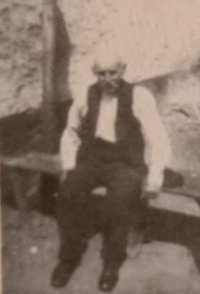 Dědeček Vincenc Táborský,  1944