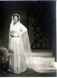 Marie Garajová, wedding photo, 1959