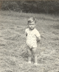 Dalibor Dědek jako jednoleté dítě, snímek je z roku 1958