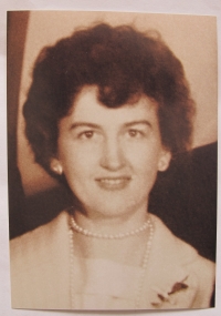 Eva Knihová, rozená Stránská, po druhém propuštění, 1958