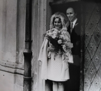 Svatba Karla a Josefy Eliášových na Svaté Hoře v Příbrami; 1968