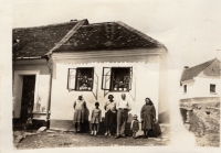 Pamětníkův rodný dům v Kroužku