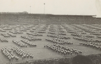 Sokolský slet 1948 - Strahovský stadion s cvičenci