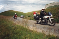 Motorkářský výlet do Československa, 1985, pamětnice vzadu