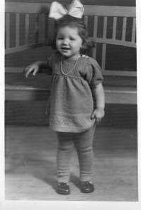 Pamětnice v Karlových Varech, 1952