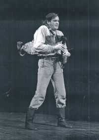 Jiří Štěpnička playing Schwanda the Bagpiper during the opening of the National Theatre’s New Scene