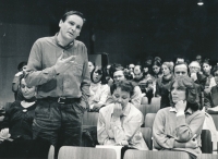 Jiří Štěpnička at a meeting in the theatre after 17 November 1989