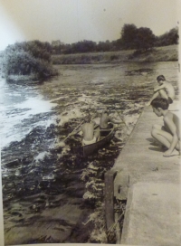 Kamarádi ze skautu na vodě, 70. léta