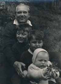Šormovi: Zdar, Zbyněk, Zdar, Zdeněk, cca 1960
