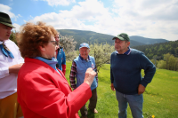 Vpředu vlevo při natáčení pořadu Folklorika pro ČT, Penzion U Novotných, Špindlerův Mlýn, 2019