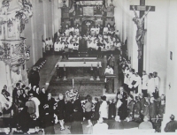 Pohřeb biskupa Josefa Hloucha, 16. 6. 1972