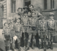 Hynek Krátký (third from left), Scout 1969