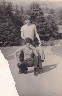 Učňovská škola železáren Bohumín, 1968, s kamarádem z učiliště