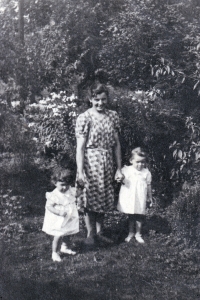 Monika Ruská with her mother Otilie and her younger sister Brigita / around 1948