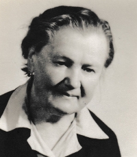 The grandmother Řezníčková