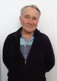 Karel Mráz při vyprávění v rámci projektu Příběhy našich sousedů