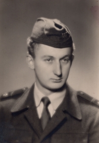 Zdeněk Štěpán na vojně, 1959