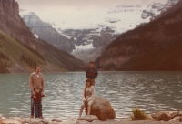 Jaroslav Čapek s manželkou Olgou a syny Janem a Jakubem na cestě z Edmontonu do Toronta v 80. letech