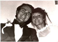 Svadba Ondreja Pössa a Kataríny Matterovej v roku 1974.  