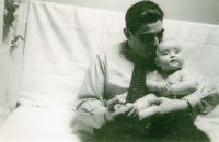 S otcem Karlem Bockem, 1937
