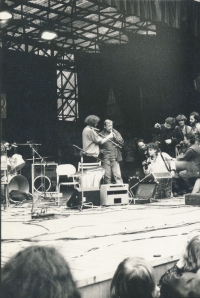 Veřejné vystoupení disidenta Václava Havla na Folkové Lipnice, září 1988